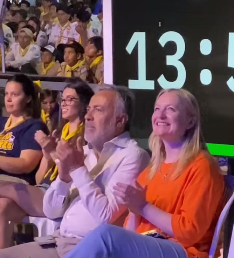 Cornejo junto a la vice Hebe Casado Foto: IG Cornejo