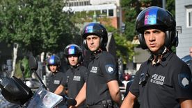 Estos son los nuevos uniformes de la Policía de la Ciudad. Estos son los nuevos uniformes de la Policía de la Ciudad.