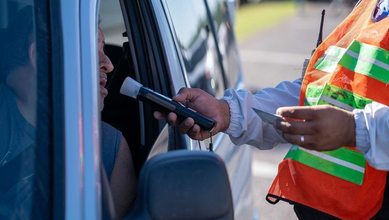 Autoridades policiales y de tránsito detectaron varios casos de conducción bajo los efectos del alcohol Foto: Prensa Gobierno