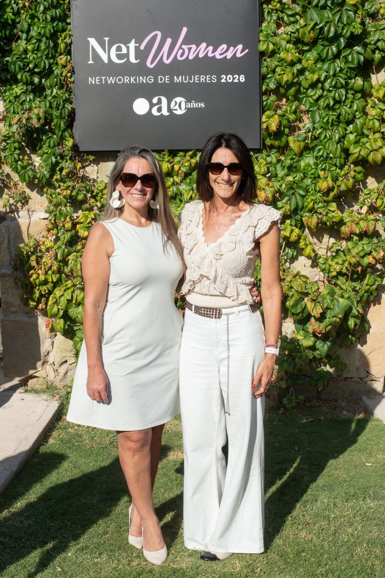 Carolina Vinotti y Carolina Groisman. Carolina Vinotti y Carolina Groisman.