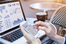 Las soluciones que ofrecen las Fintech hacen que cada vez más usuarios se sumen a esta tendencia, facilitando la operatoria financiera de las empresas y particulares. Foto: Shutterstock