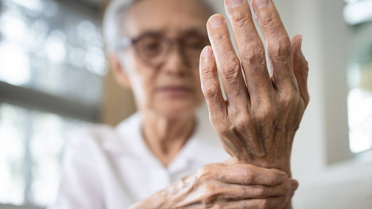Los alimentos que nunca deberías comer si sufres artritis, según especialistas