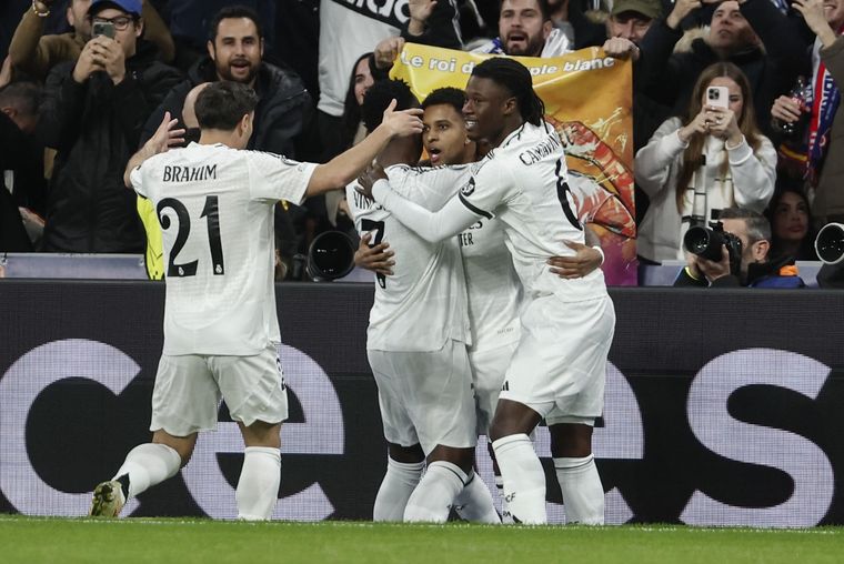 Una baja clave sacude al Real Madrid antes de la final de la Copa del Rey y el Mundial de Clubes. Foto: EFE