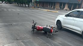 El policía murió tras ser hospitalizado a raíz de las heridas por el accidente. El policía murió tras ser hospitalizado a raíz de las heridas por el accidente.