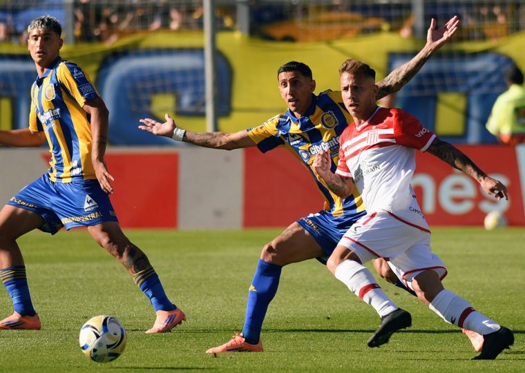 Di María rompió el silencio tras la eliminación y apuntó a la dirigencia y los equipos grandes por el título anual de Central.