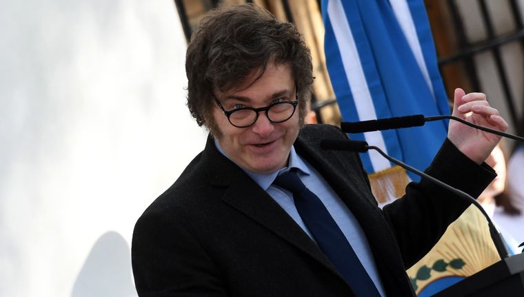 Javier Milei partió rumbo a Estados Unidos, donde tendrá reuniones con empresarios y disertará en la Asamblea General de la ONU. Foto: ALF PONCE MERCADO / MDZ