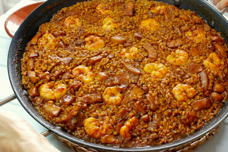 La receta original busca resaltar el sabor del caldo más que la cantidad de marisco. ¡La nueva receta del verano! La receta original busca resaltar el sabor del caldo más que la cantidad de marisco. ¡La nueva receta del verano!