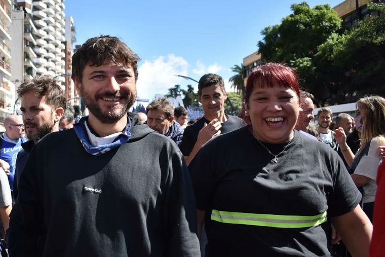Juan Grabois junto a Natalia Zaracho Foto: Twitter Natalia Zaracho