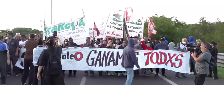 Manifestantes cortaron la Panamericana.&nbsp;