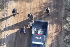 El hombre ya rescatado desde la perspectiva de uno de los drones. El hombre ya rescatado desde la perspectiva de uno de los drones.