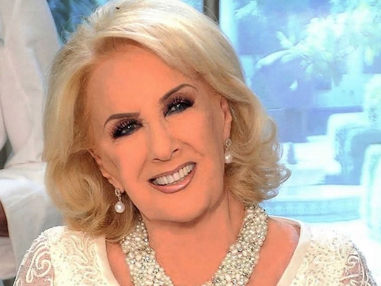 Mirtha Legrand fue viral por una entrevista en la que habla sobre las infidelidades de Daniel Tinayre. Foto: Instagram @mirthalegrand