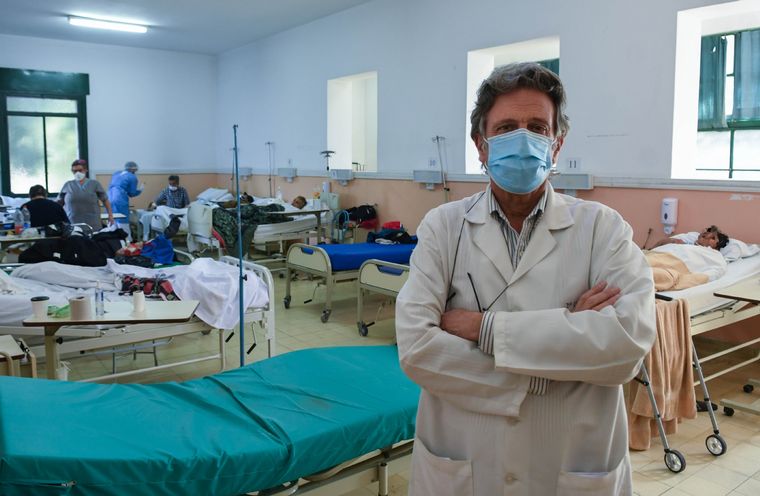 Tomás Orduna, infectólogo.