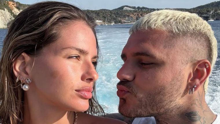 Ambos viven a fondo su romance en Ibiza.&nbsp;