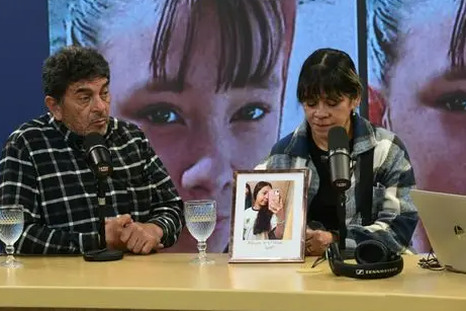 Los abuelos de Agostina Vega y una desgarradora carta. Los abuelos de Agostina Vega y una desgarradora carta.