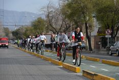 los ciclistas pesan cuatro kilos menos que los automovilistas