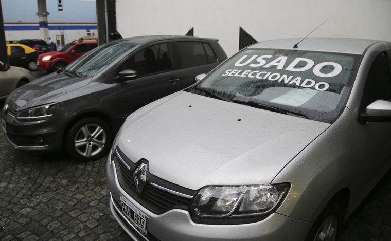 E presidente Javier Milei sigue avanzando en la desregulación, este caso del sector automotor. Foto: NA