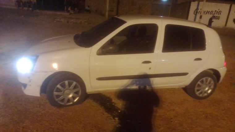 Automóvil robado y chocado Foto: Ministerio de Seguridad