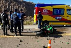 Un grave accidente en Ruta 7 dejó como saldo un motociclista en estado de gravedad. Un grave accidente en Ruta 7 dejó como saldo un motociclista en estado de gravedad.