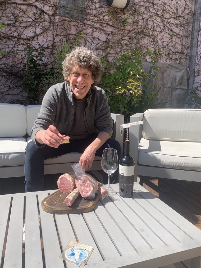 Pedro Brieger ha sido acusado de acoso sexual contra varias mujeres Foto: Cuenta de X de Pedro Brieger