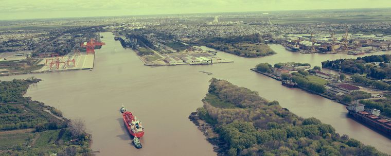 La interna peronista se cargo al presidente del Puerto La Plata