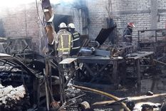 No quedó nada Aunque los bomberos hicieron todo lo posible por combatir las llamas, el fuego se llevó todo.