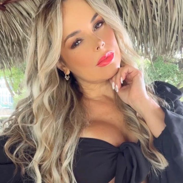 Roxana Díaz alborota las redes al lucir su figura perfecta. Foto: Roxana Díaz / Instagram