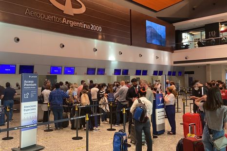 Luego 19 meses volvieron las operaciones que conectan con Brasil en el aeropuerto El Plumerillo. Foto: Prensa Turismo Mendoza