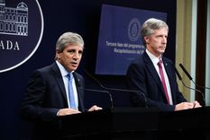 El ministro de Economía, Luis Caputo, y el titular del Banco Central, Santiago Bausili, monitorean cómo está la demanda de dinero para definir las tasas de interés.&nbsp;