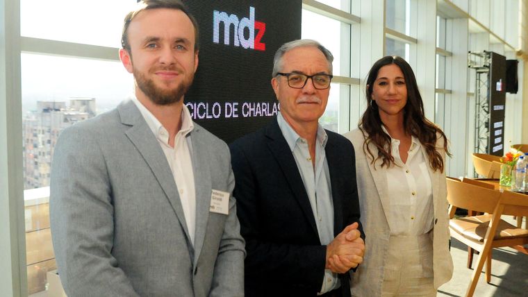 Federico Giroldi, Rubén Rabanal y Elena Alonso.
