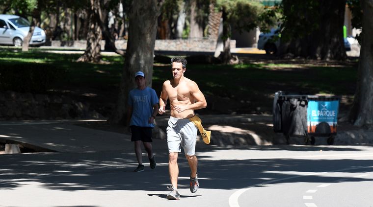 Ola de calor en Mendoza: se esperan máximas de 35º. Foto: Alf Ponce Mercado / MDZ