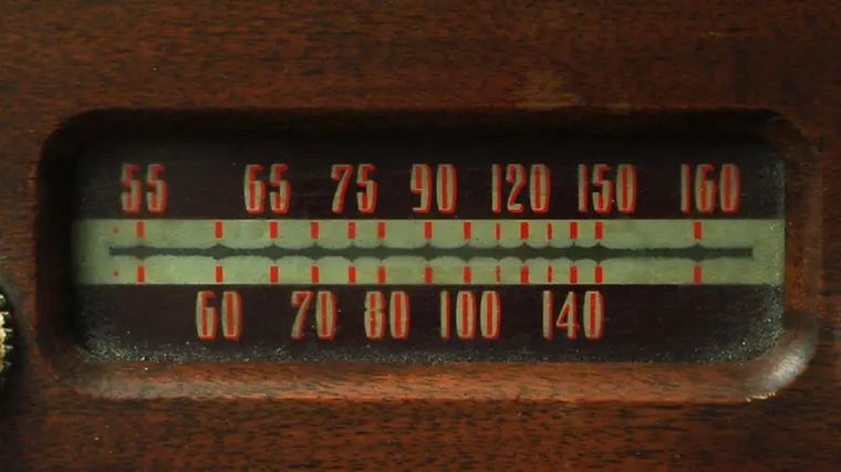 Una vieja radio pudo servir para generar números aleatorios. Foto: GETTY IMAGES