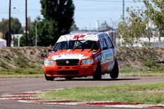 Danilo Gil, ganador del Turismo Promocional 1.4. Foto: Gentileza Alejandro Torres