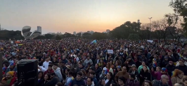 Multitudinaria marcha contra el fraude de Nicolás Maduro en Venezuela Foto: Archivo MDZ