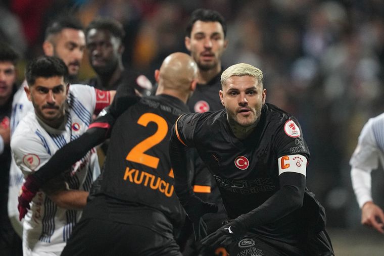 El futbolista y una situación delicada. Créditos: Archivo MDZ