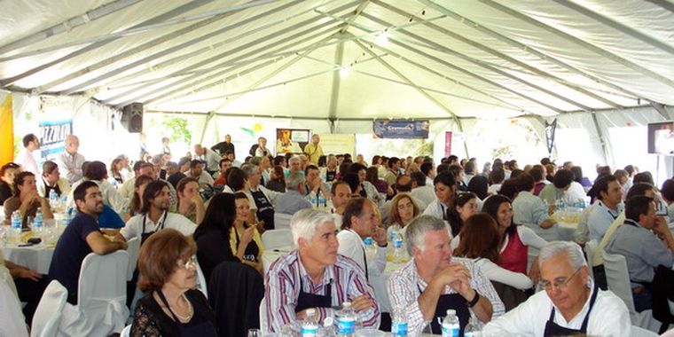 Algunos degustadores de la UCOVIN.