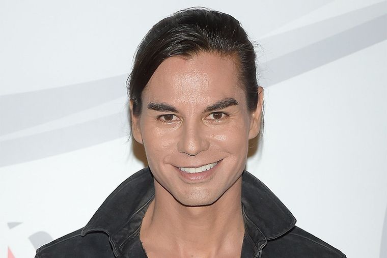 Julio Iglesias Jr. presentó a través de sus redes sociales a su nuevo amor.