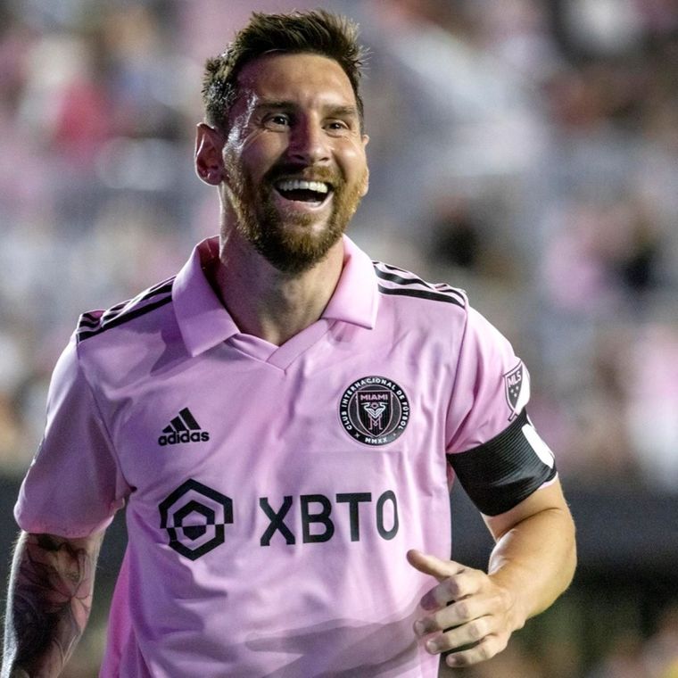Messi escucha de todo. Foto: Archivo