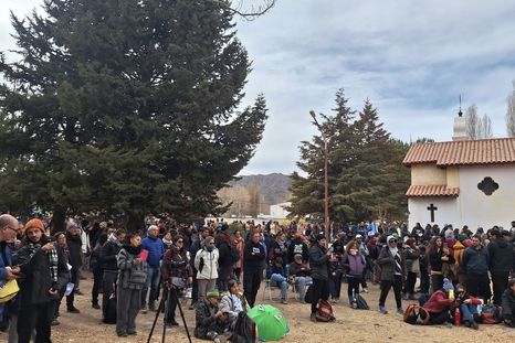 En la audiencia paralela por el Proyecto San Jorge participaron alrededor de 2.500 personas. En la audiencia paralela por el Proyecto San Jorge participaron alrededor de 2.500 personas.