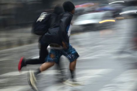 Algunas zonas de Mendoza continúan bajo alerta. Algunas zonas de Mendoza continúan bajo alerta.