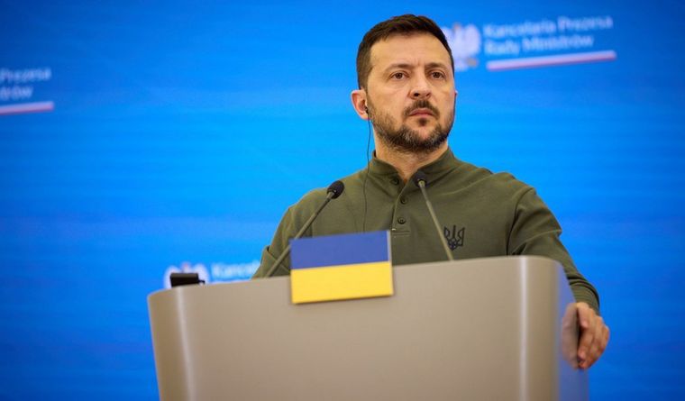 El mandatario de Ucrania, Volodímir Zelenski, es arropado por líderes europeos en EE.UU. Foto Dpa