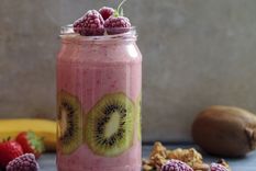 Batido de kiwi y frambuesa Foto: Shutterstock