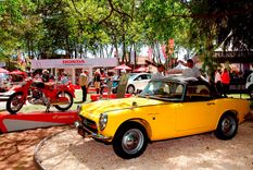 honda en autoclasica: autos imperdibles y motos especiales