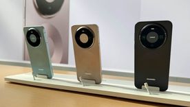 El nuevo Huawei Mate 80 Pro presenta un diseño de cámaras circular que aloja sensores de alta capacidad lumínica. El nuevo Huawei Mate 80 Pro presenta un diseño de cámaras circular que aloja sensores de alta capacidad lumínica.