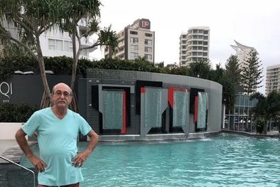 MDZol | Oscar se fue del país en 1976, a los 26 años. Hoy tiene 74 años.