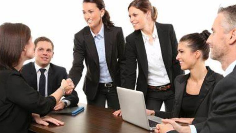 Una vez pasado el remezón, las nuevas condiciones podrían favorecer el empleo en algunos sectores Foto: Archivo