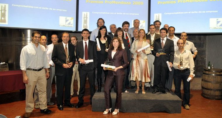 Todos los ganadores de la quinta edición de los premios ProMendoza. Foto: Gentileza