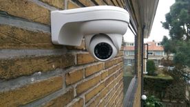Cada vez que una persona desaparece, la atención pública se concentra en las cámaras de seguridad. Cada vez que una persona desaparece, la atención pública se concentra en las cámaras de seguridad.