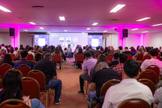 El próximo 7 de agosto el evento referente sobre redes sociales, tendencias digitales y futuro digital llegará al Centro de Congresos y Exposiciones Emilio Civit. El próximo 7 de agosto el evento referente sobre redes sociales, tendencias digitales y futuro digital llegará al Centro de Congresos y Exposiciones Emilio Civit.