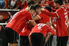 Independiente atrraviesa una racha inédita en el fútbol argentino. Independiente atrraviesa una racha inédita en el fútbol argentino.