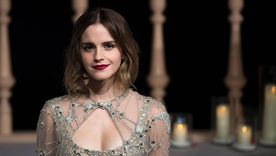 Emma Watson nos enseña los mocasines más fáciles de combinar durante todo el año Foto: HiperTextual